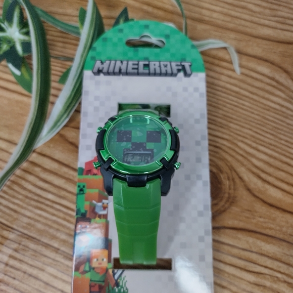 Mindcraft LCD Watch - Picture 8 of 8